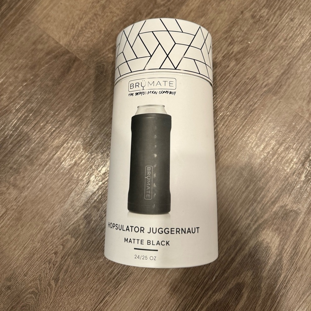 Brumate hopsulator juggernaut for 24oz cans